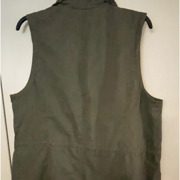 🎯 SOLD‼️Democracy khaki/green lined vest-large - Picture 3 of 8